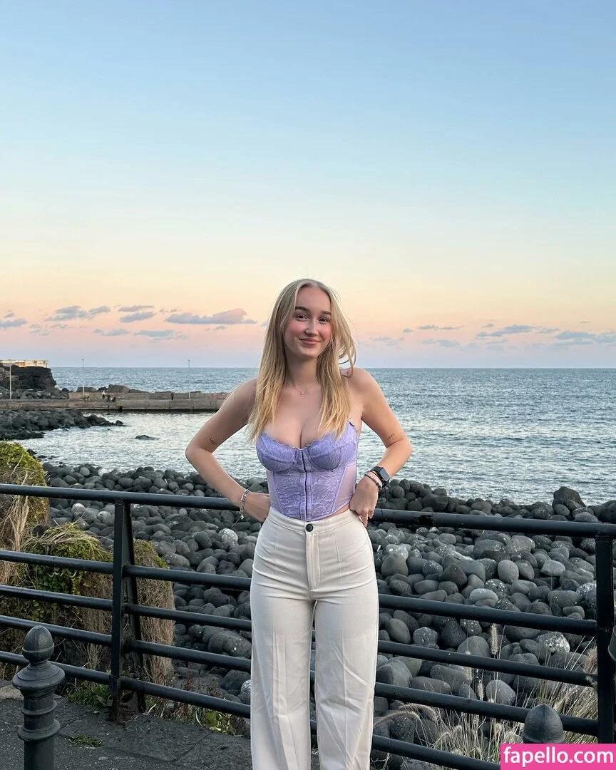 lenaahdl Onlyfans Photo Gallery 