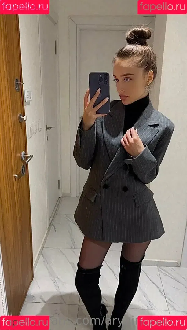 aryaincollege Onlyfans Photo Gallery 