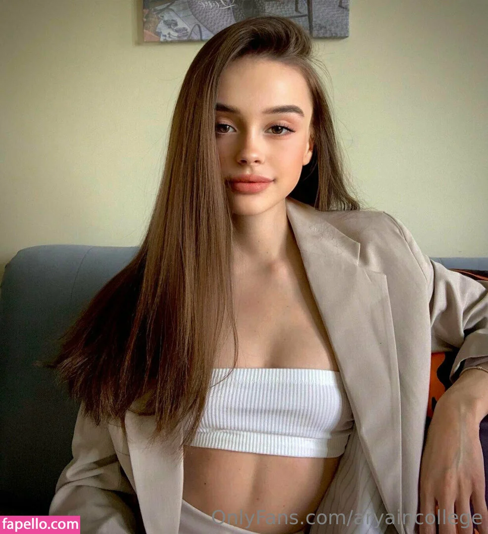 aryaincollege Onlyfans Photo Gallery 