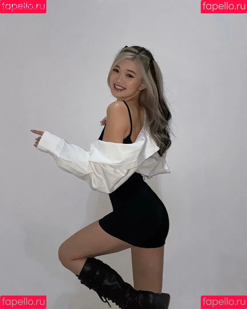 Kika Kim Onlyfans Photo Gallery 