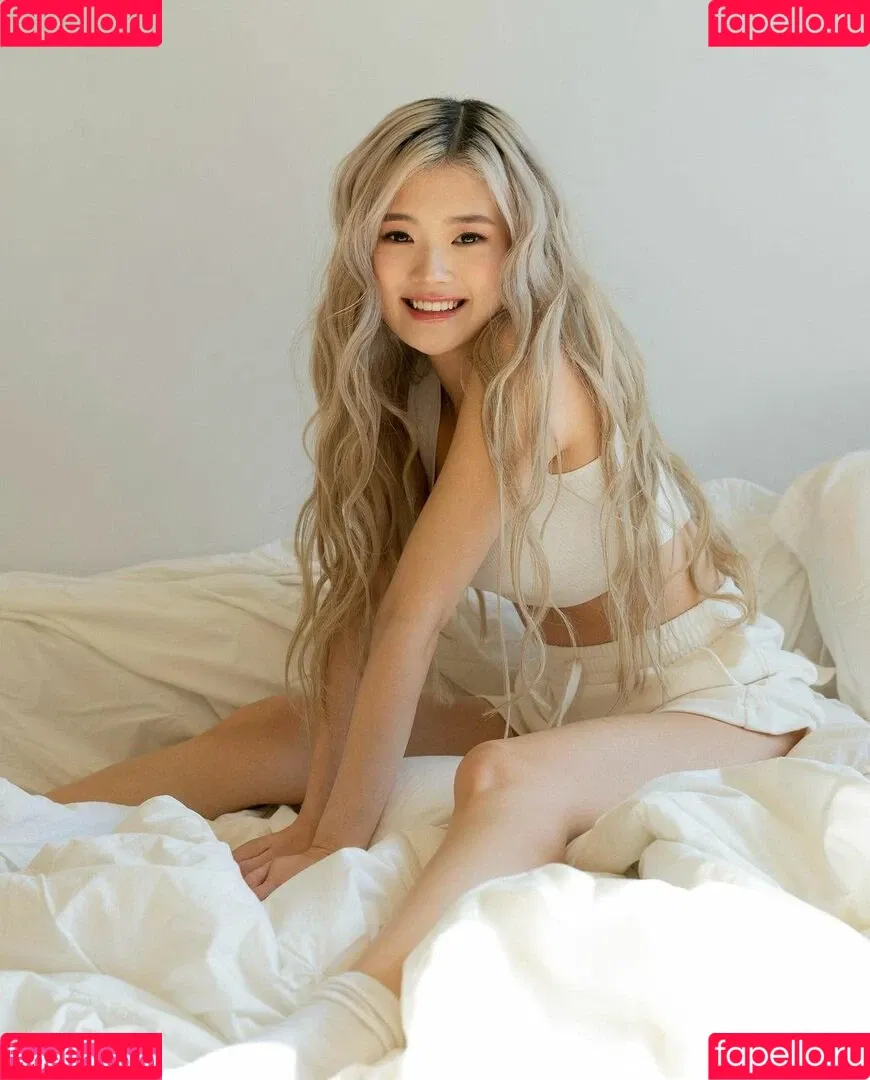 Kika Kim Onlyfans Photo Gallery 