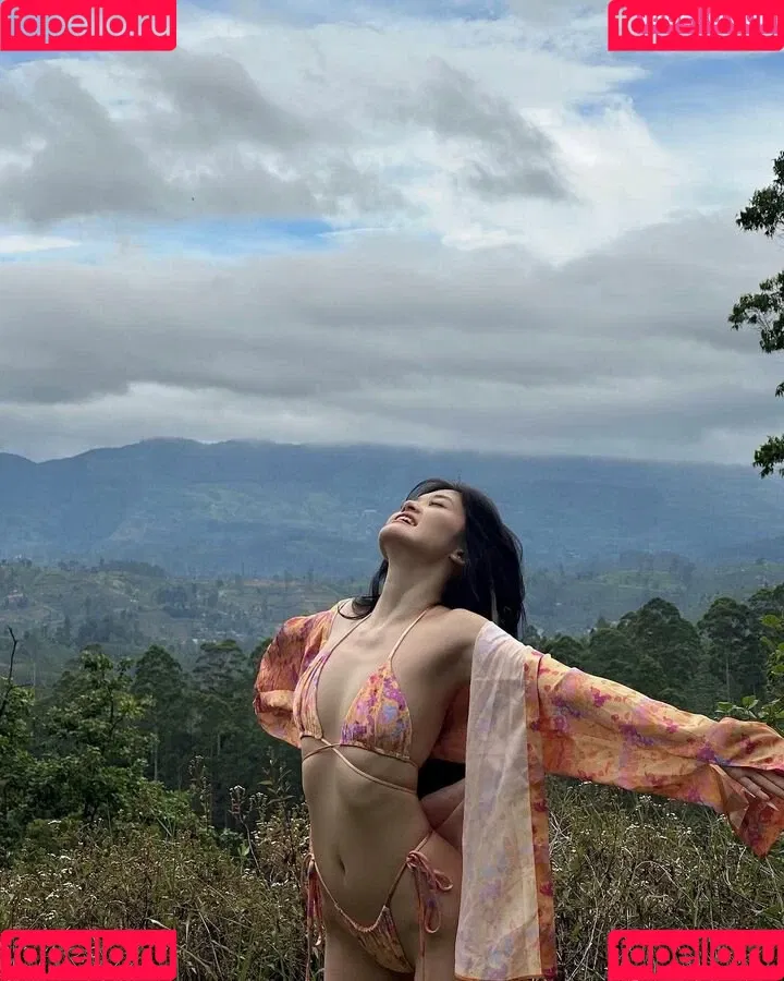 Kika Kim Onlyfans Photo Gallery 
