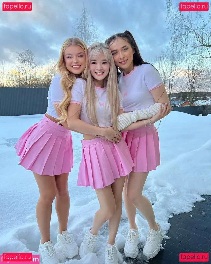 Kika Kim Onlyfans Photo Gallery 