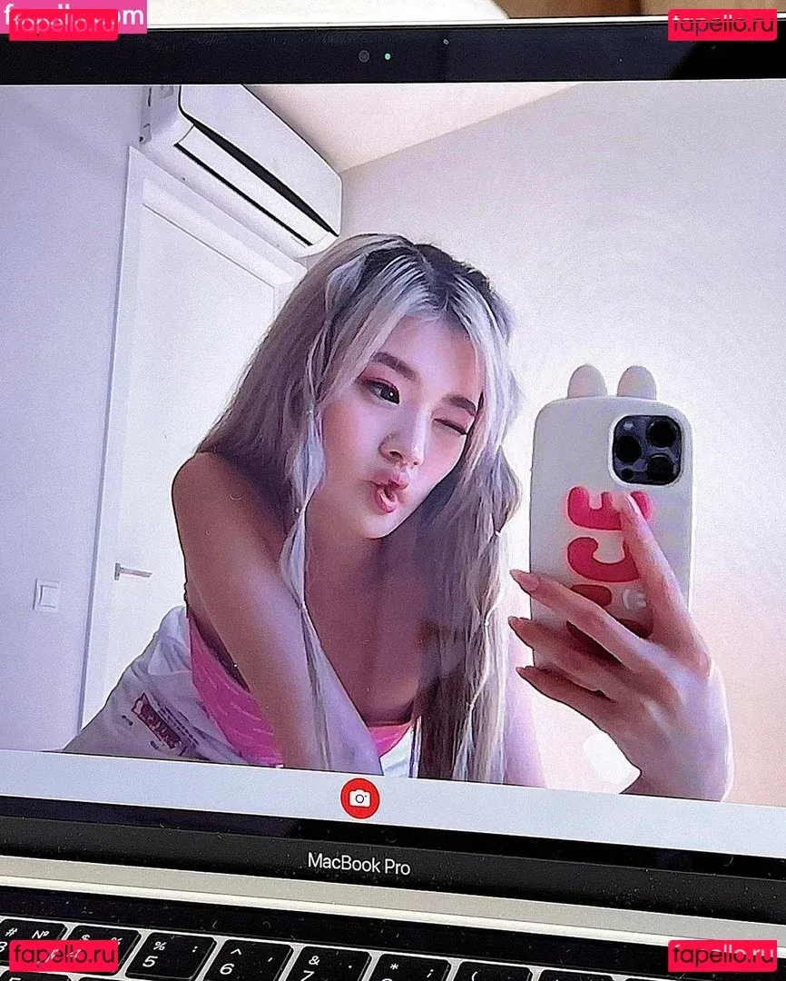 Kika Kim Onlyfans Photo Gallery 