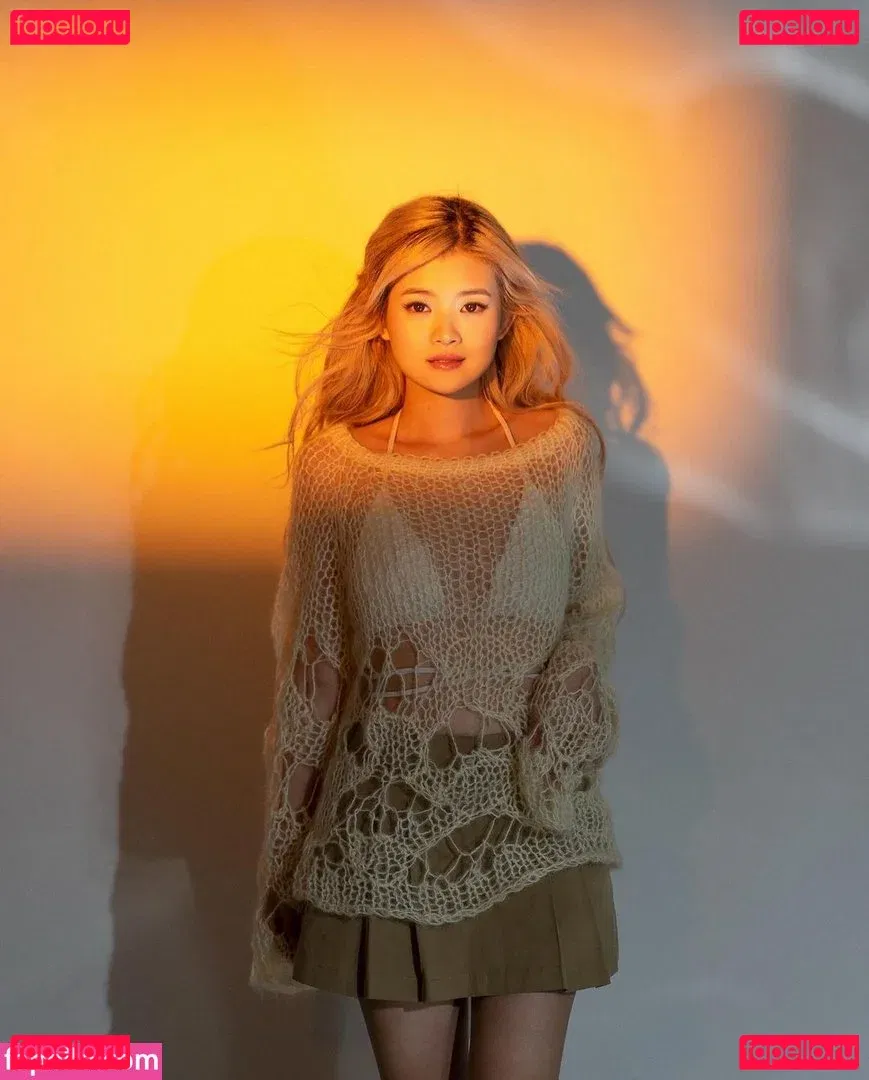 Kika Kim Onlyfans Photo Gallery 