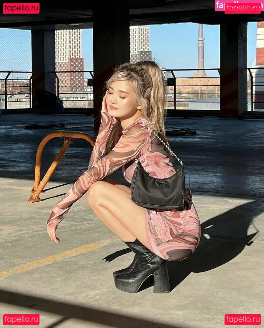 Kika Kim Onlyfans Photo Gallery 