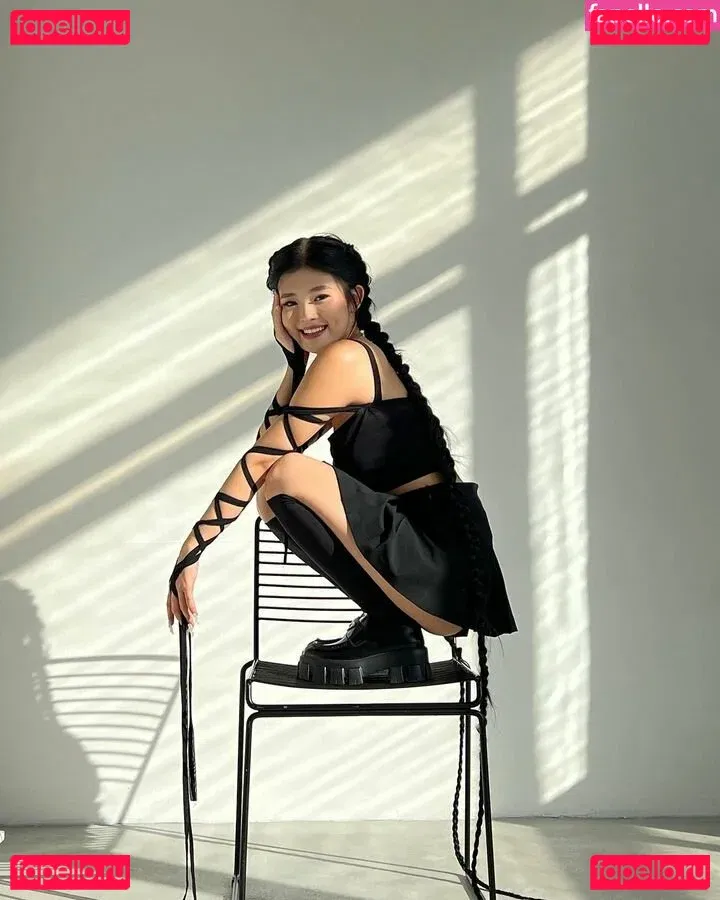 Kika Kim Onlyfans Photo Gallery 