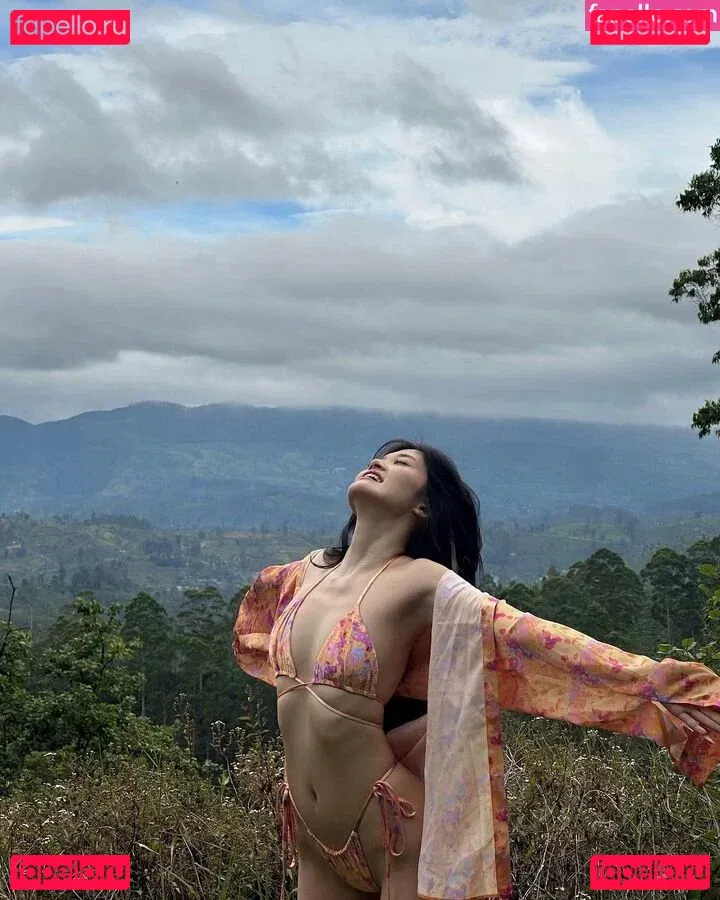 Kika Kim Onlyfans Photo Gallery 