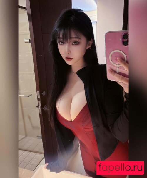 Mia Milkers Nude Onlyfans Photo 14