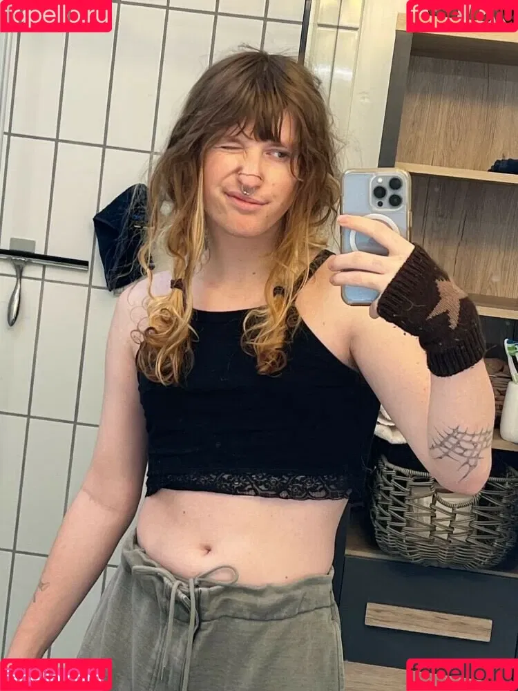 plushieguts Onlyfans Photo Gallery 