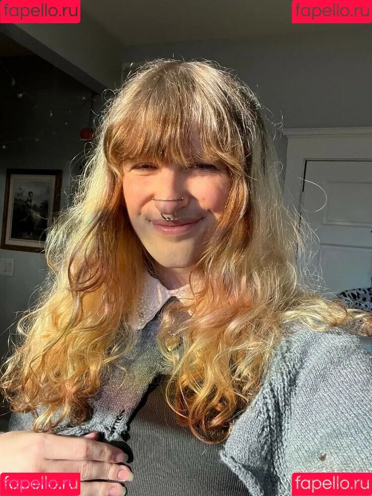 plushieguts Onlyfans Photo Gallery 