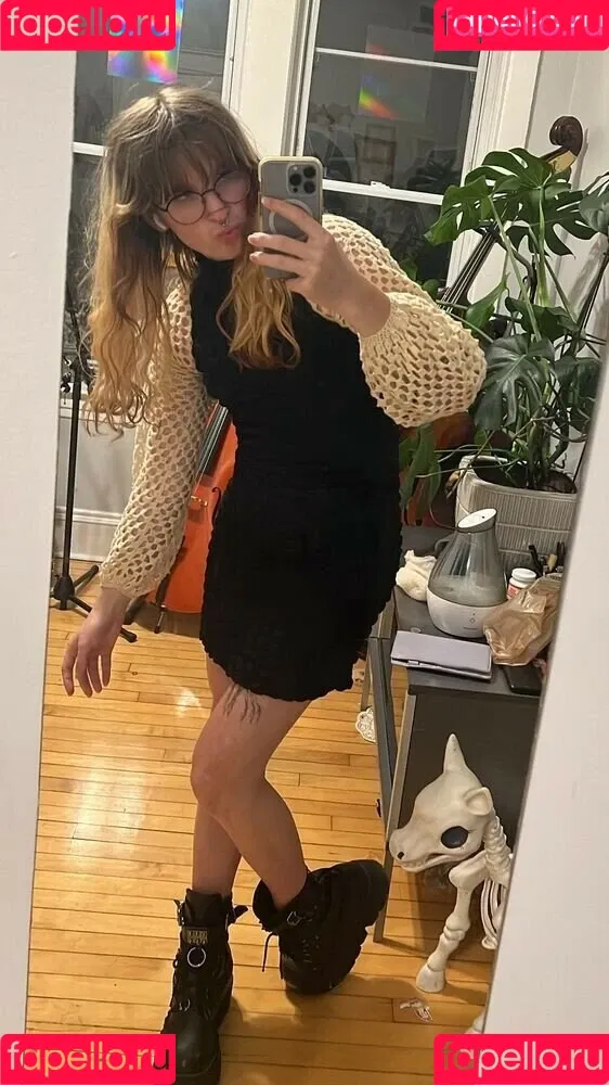 plushieguts Onlyfans Photo Gallery 