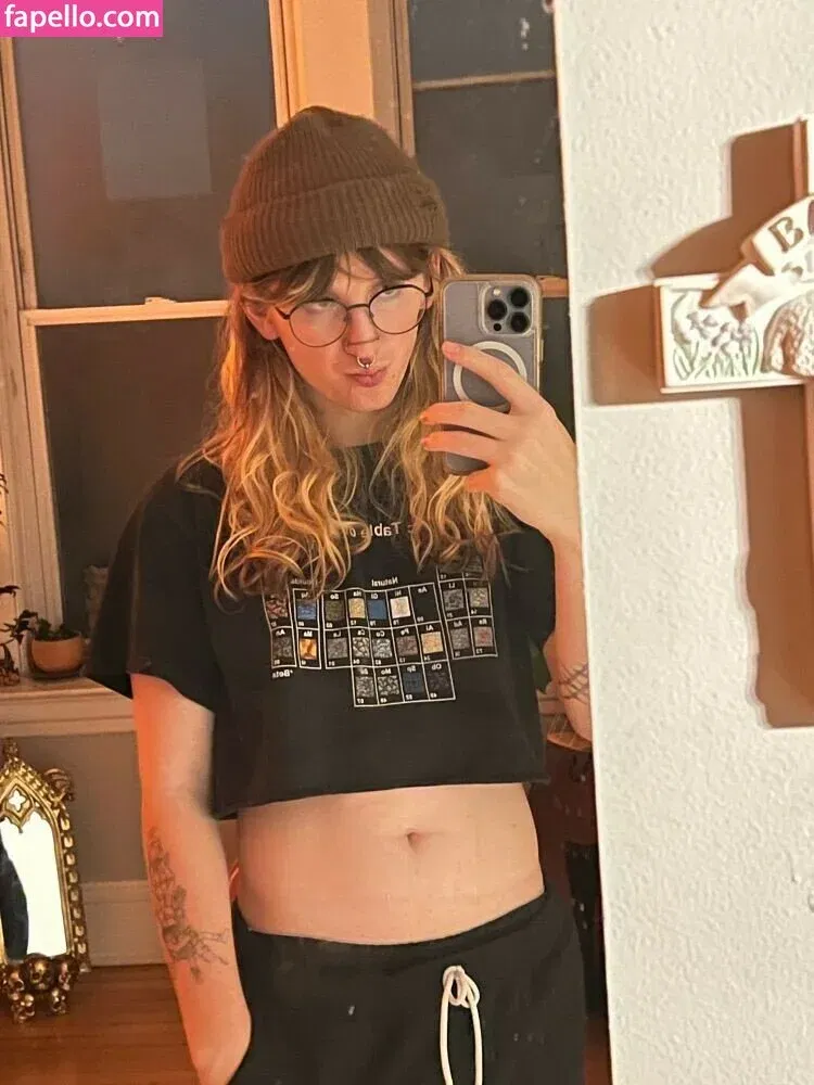 plushieguts Onlyfans Photo Gallery 