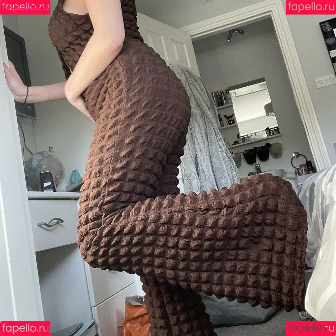 Lilly N Onlyfans Photo Gallery 