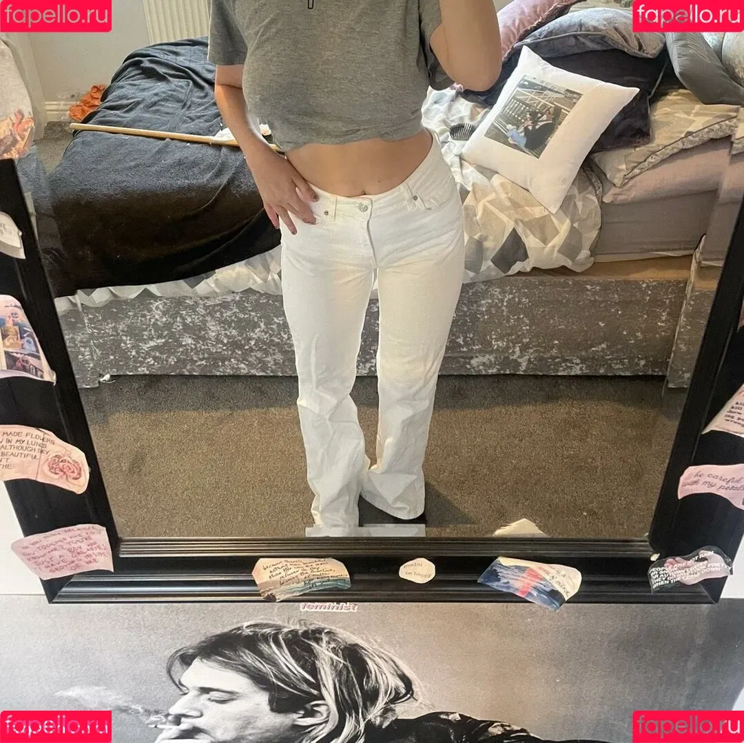 Lilly N Onlyfans Photo Gallery 