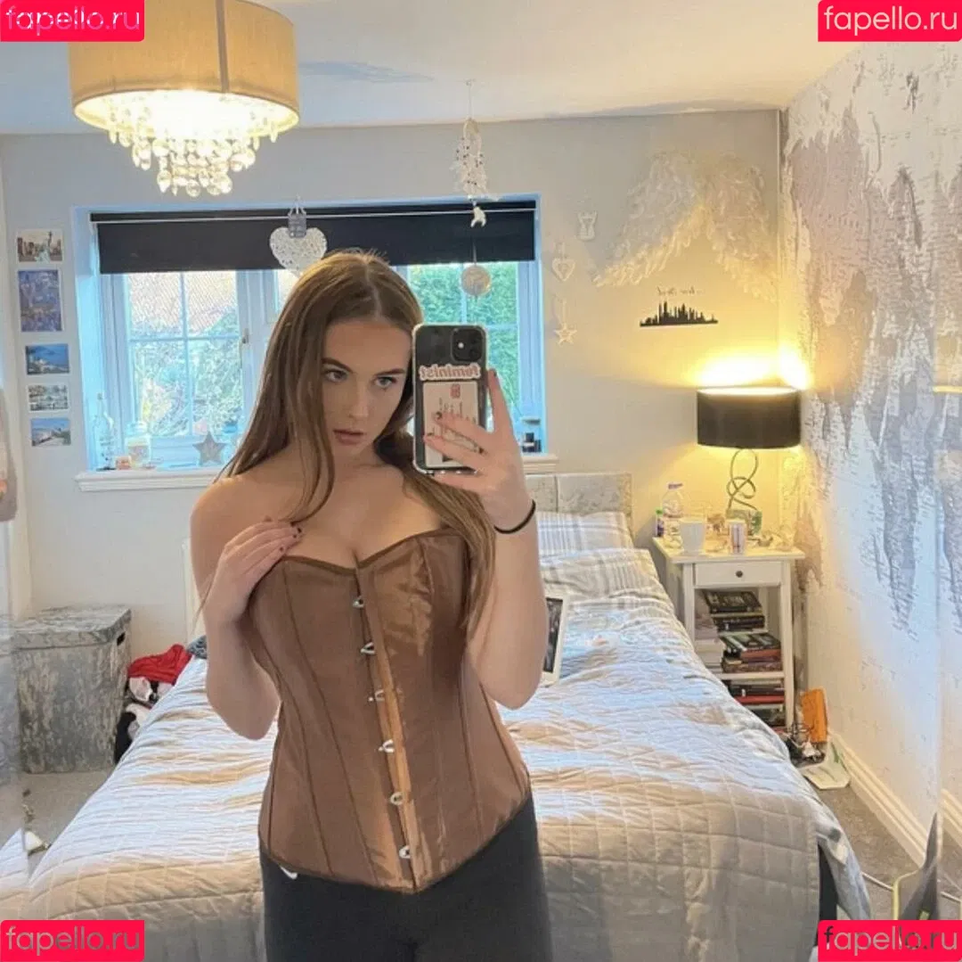 Lilly N Onlyfans Photo Gallery 