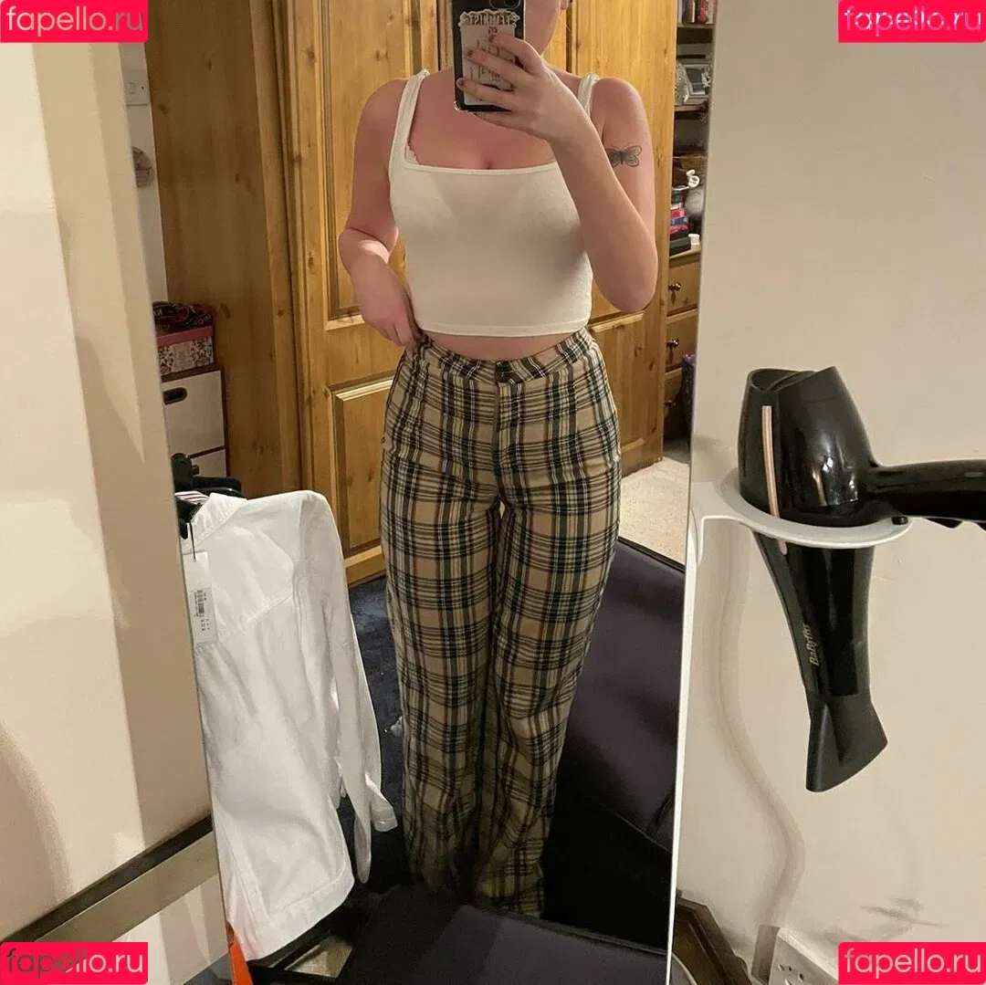 Lilly N Onlyfans Photo Gallery 
