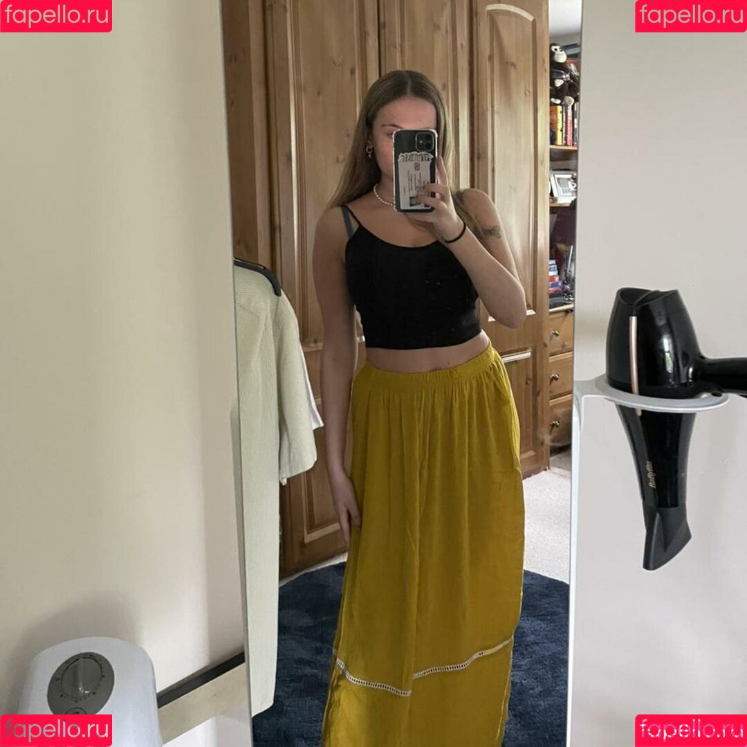 Lilly N Onlyfans Photo Gallery 