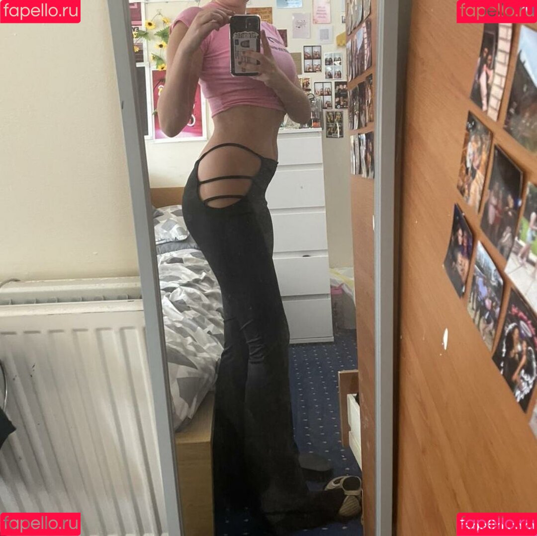 Lilly N Onlyfans Photo Gallery 