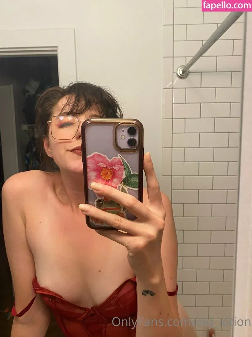 Lotion Wizard Onlyfans Photo Gallery 