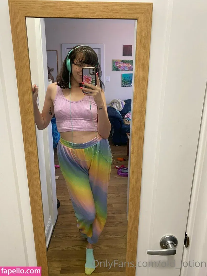 Lotion Wizard Onlyfans Photo Gallery 