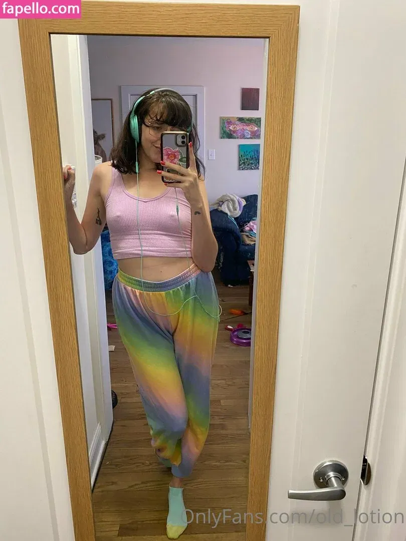 Lotion Wizard Onlyfans Photo Gallery 