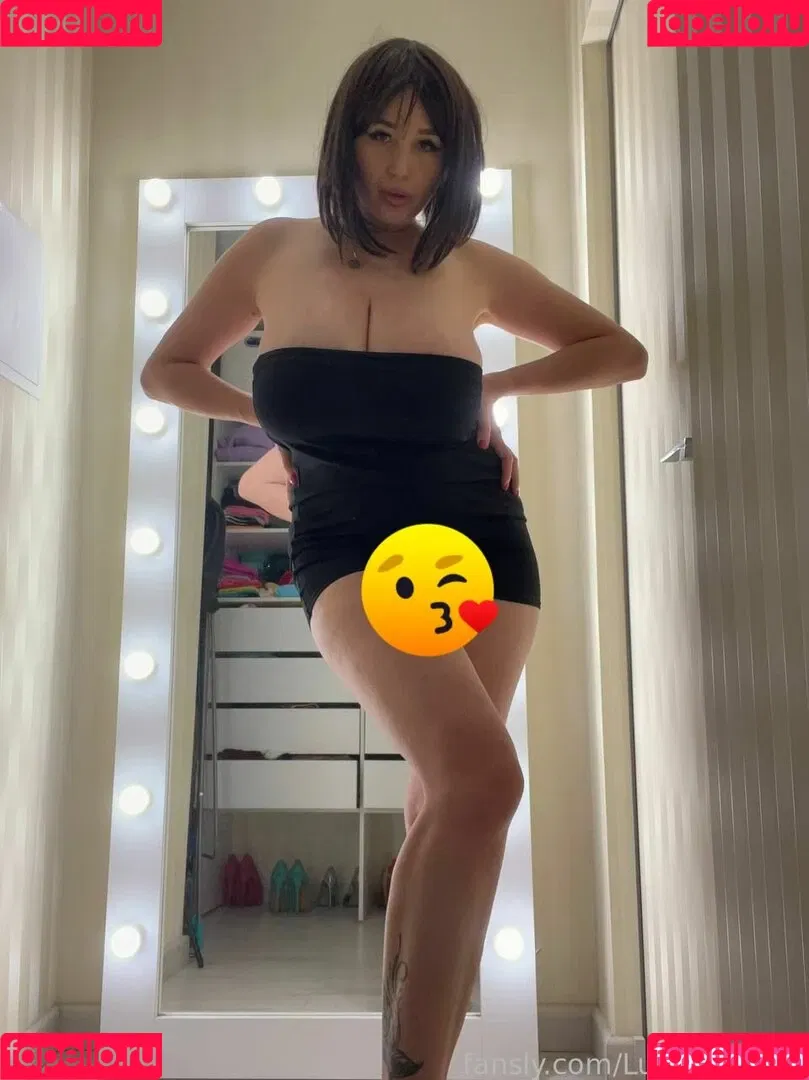 LuxuryModel Onlyfans Photo Gallery 
