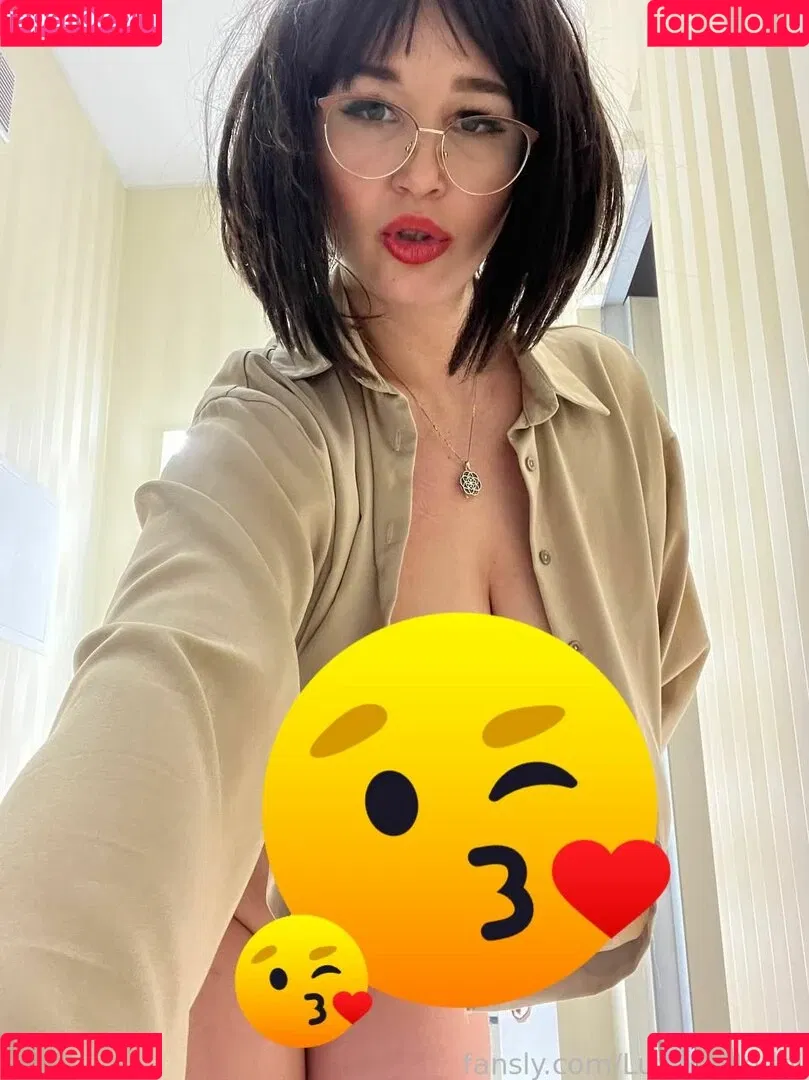 LuxuryModel Onlyfans Photo Gallery 