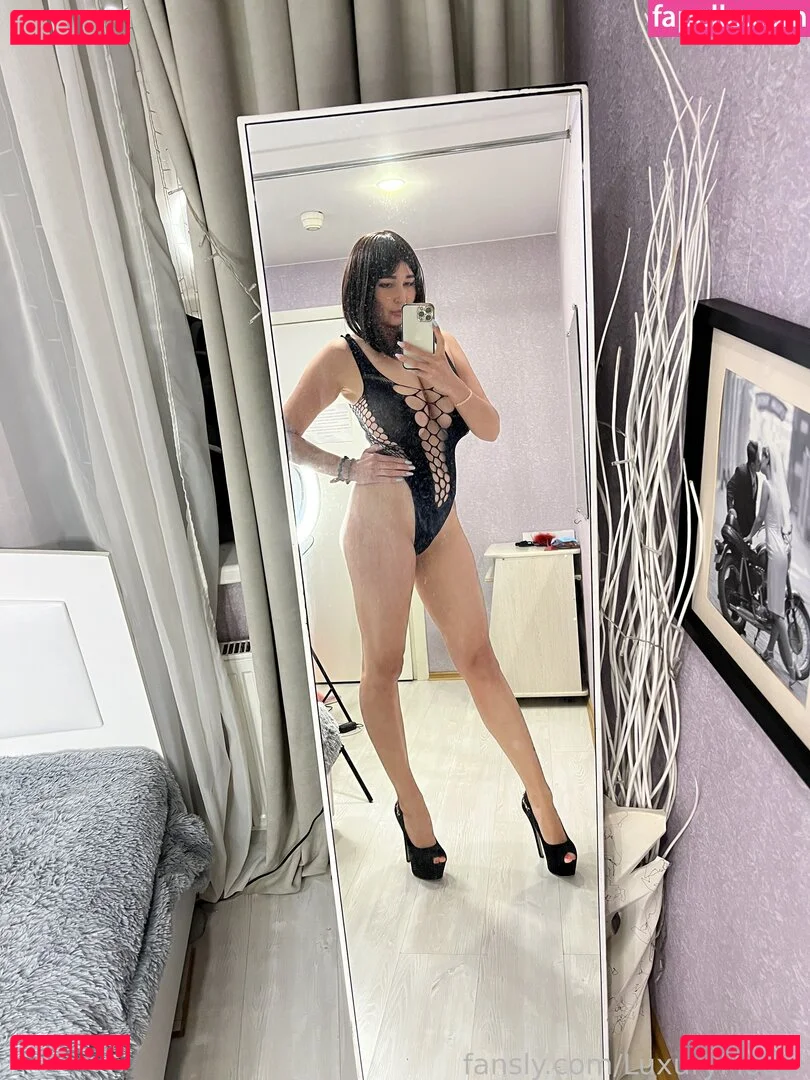 LuxuryModel Onlyfans Photo Gallery 