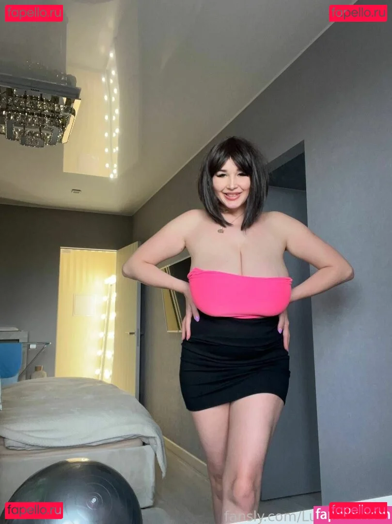 LuxuryModel Onlyfans Photo Gallery 