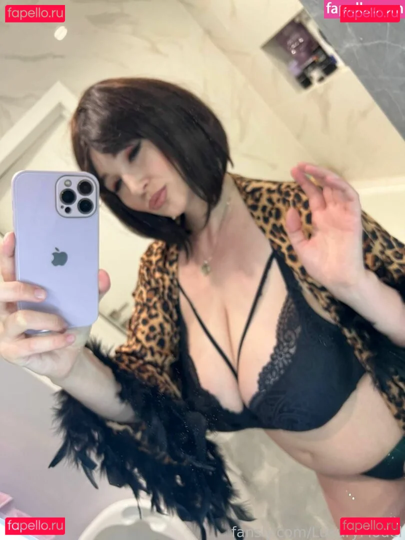 LuxuryModel Onlyfans Photo Gallery 