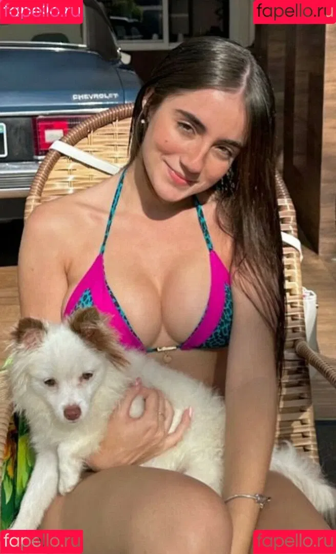 Giholiveiira__ Onlyfans Photo Gallery 