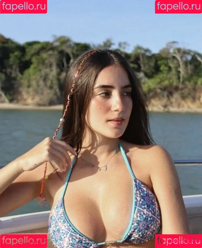 Giholiveiira__ Onlyfans Photo Gallery 