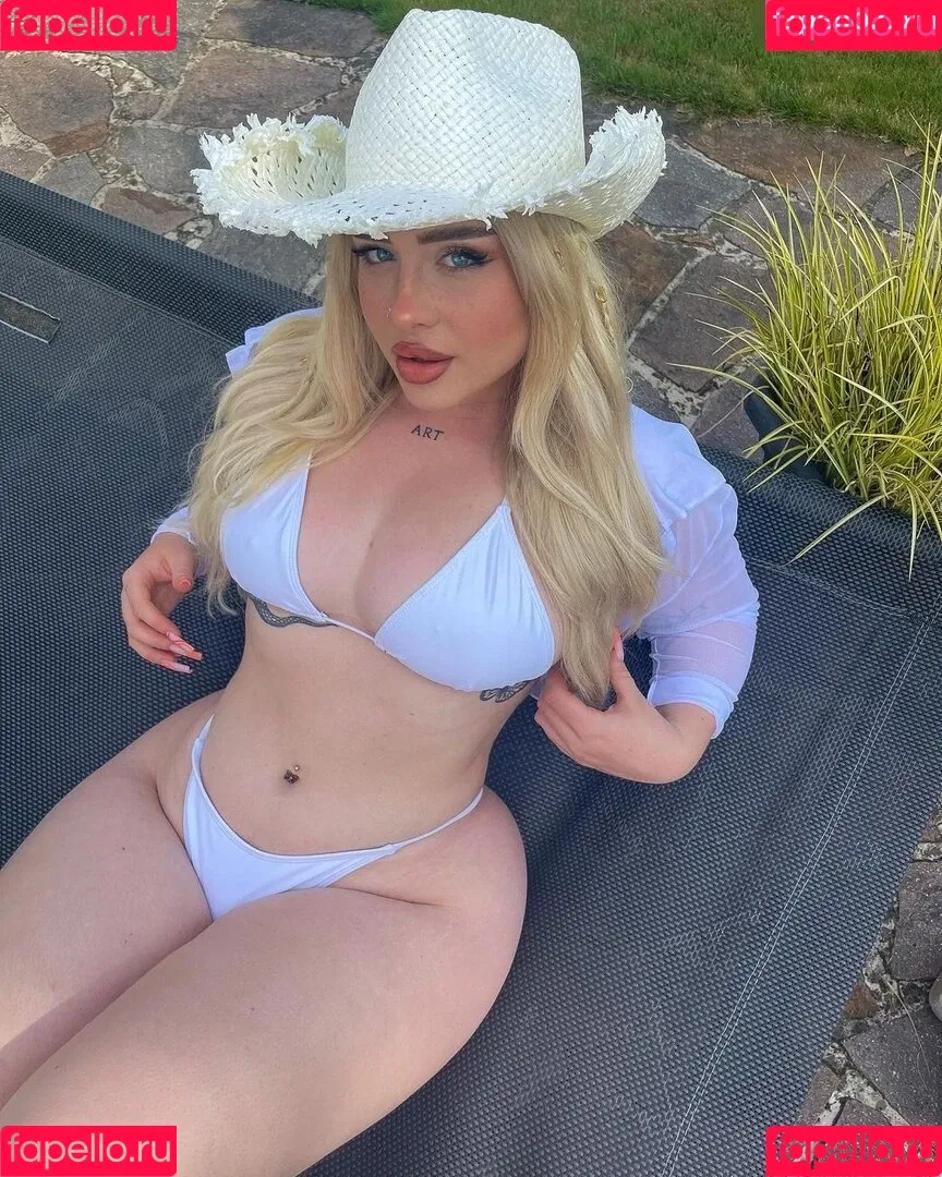 Luisa Früh Onlyfans Photo Gallery 