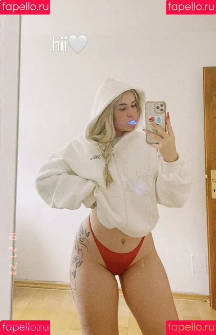 Luisa Früh Onlyfans Photo Gallery 
