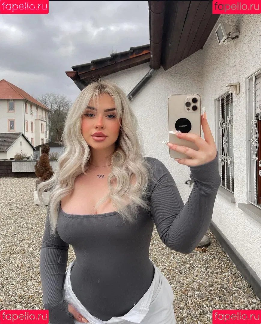Luisa Früh Onlyfans Photo Gallery 