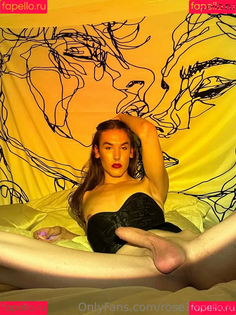 rose1111032 Onlyfans Photo Gallery 