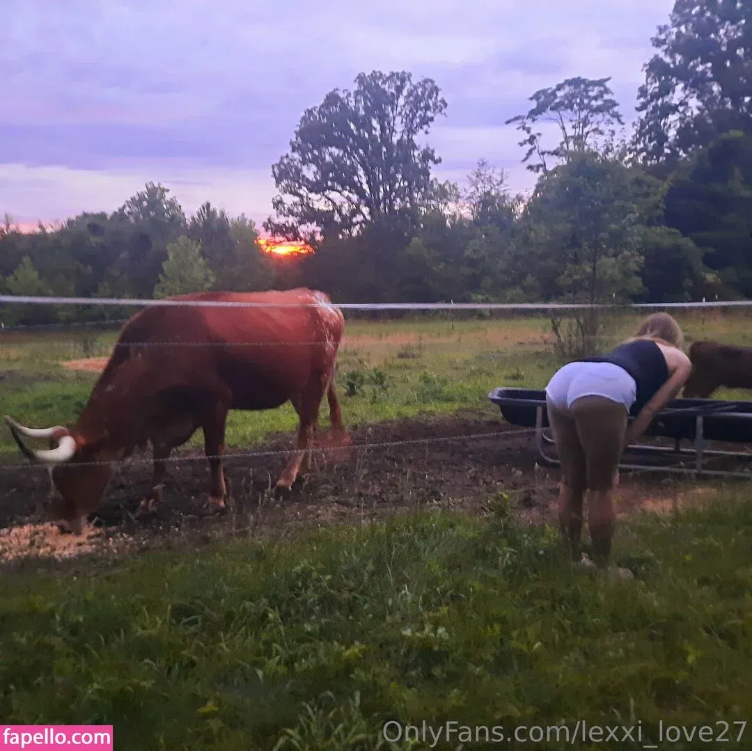 Lexxi Love Onlyfans Photo Gallery 
