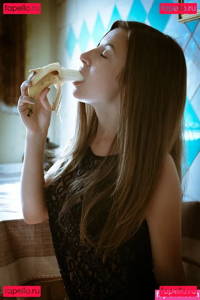 Olechka Tatar Onlyfans Photo Gallery 