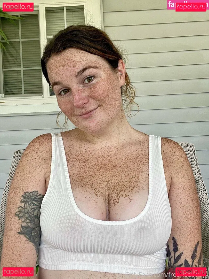 freckledbabyy Onlyfans Photo Gallery 
