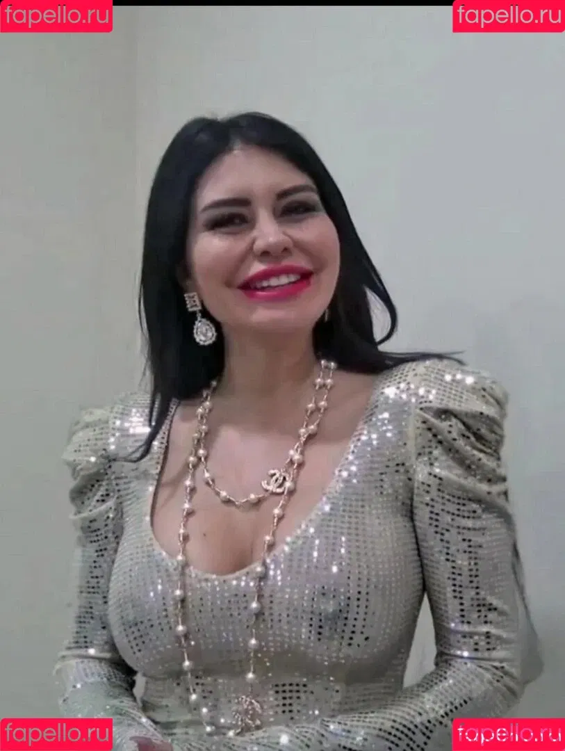 Ebru Polat Onlyfans Photo Gallery 