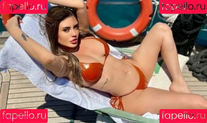 Ebru Polat Onlyfans Photo Gallery 
