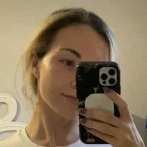 Zoe Pugh Onlyfans Photo Gallery 