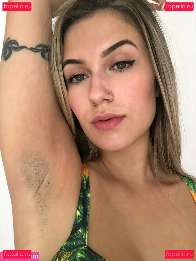 Louise Adams Onlyfans Photo Gallery 