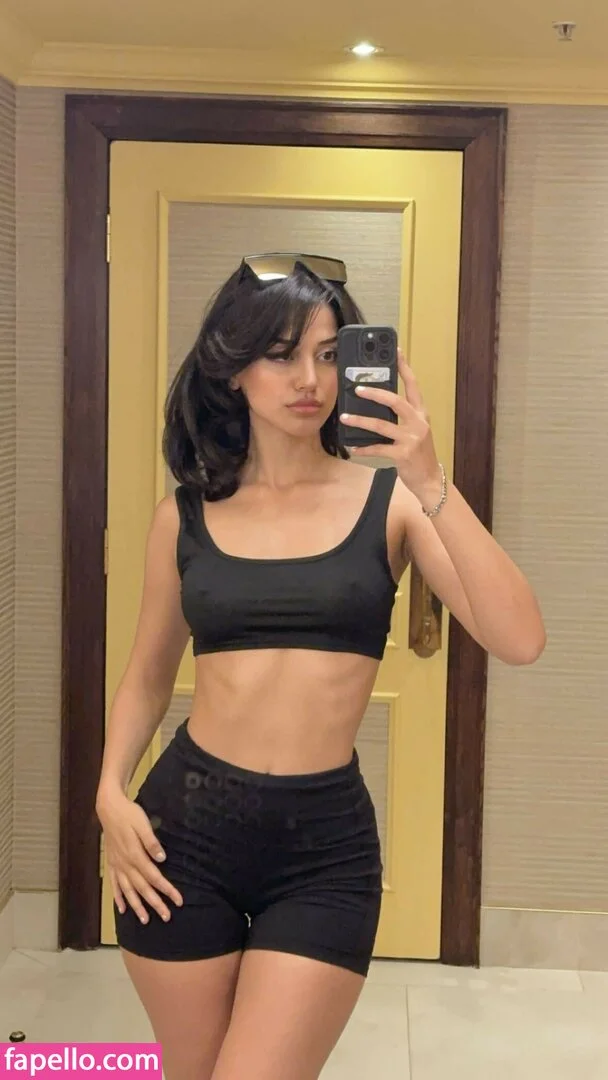 melodymelowo Onlyfans Photo Gallery 