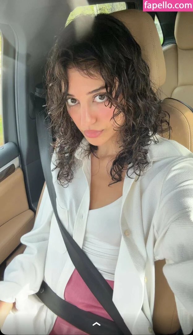 melodymelowo Onlyfans Photo Gallery 