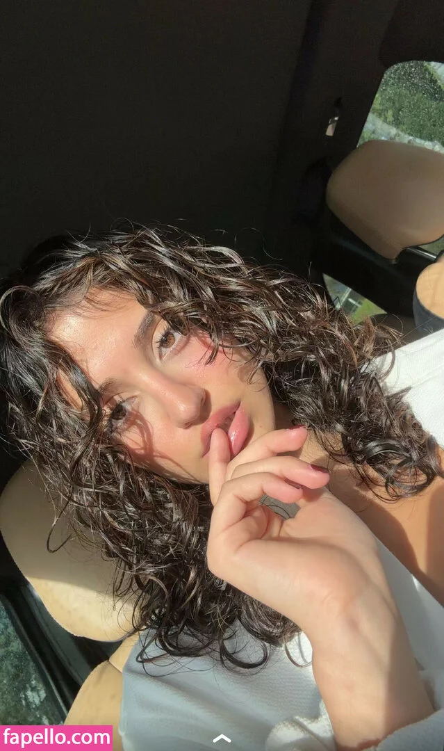 melodymelowo Onlyfans Photo Gallery 