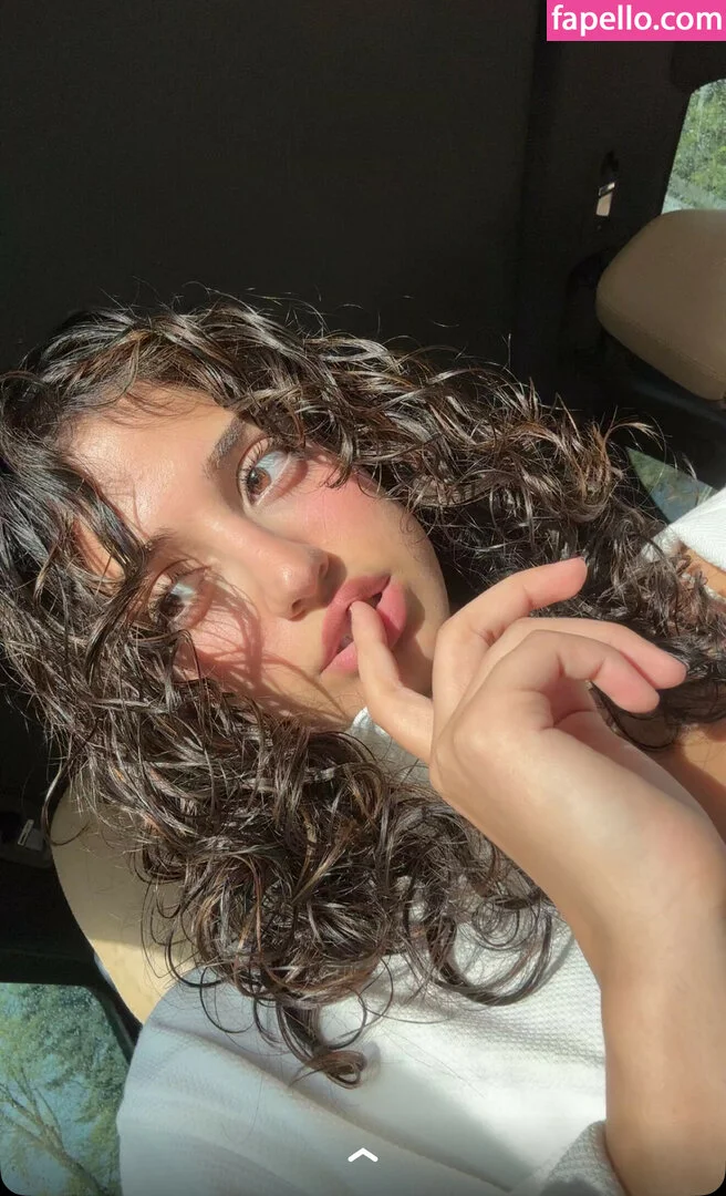 melodymelowo Onlyfans Photo Gallery 