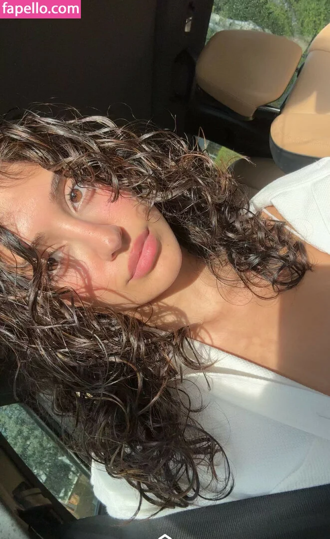 melodymelowo Onlyfans Photo Gallery 