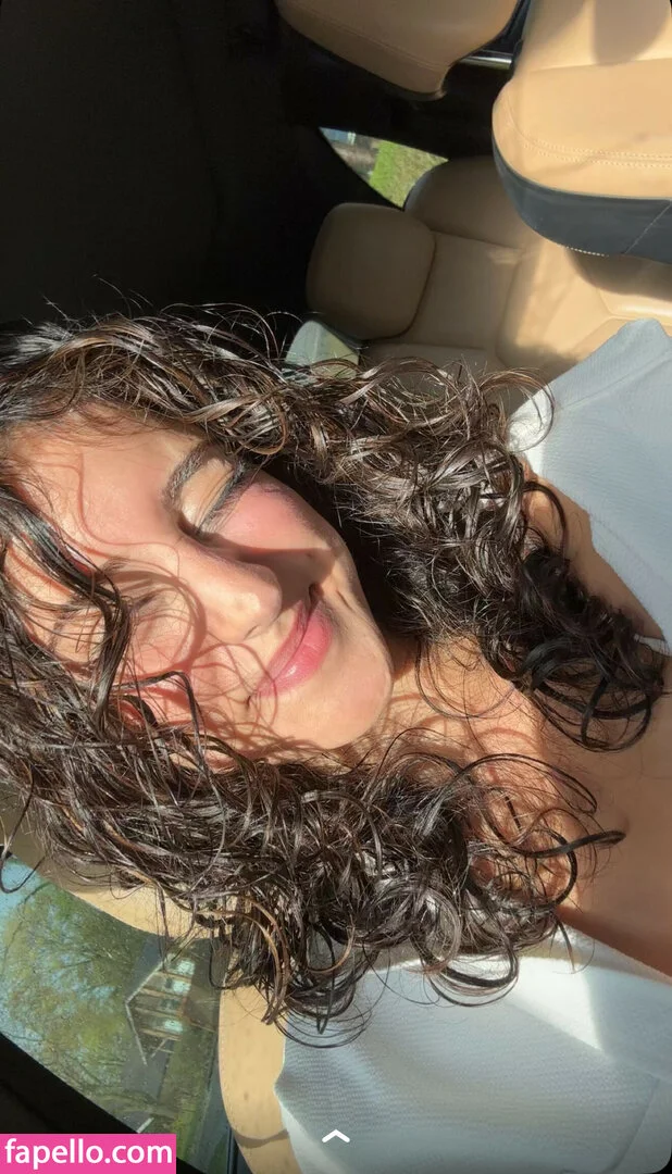 melodymelowo Onlyfans Photo Gallery 